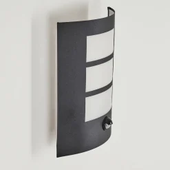 Applique Murale D'Exterieur Matilau Noir, Blanc, 1 Lumiere, Detecteur De Mouvement
