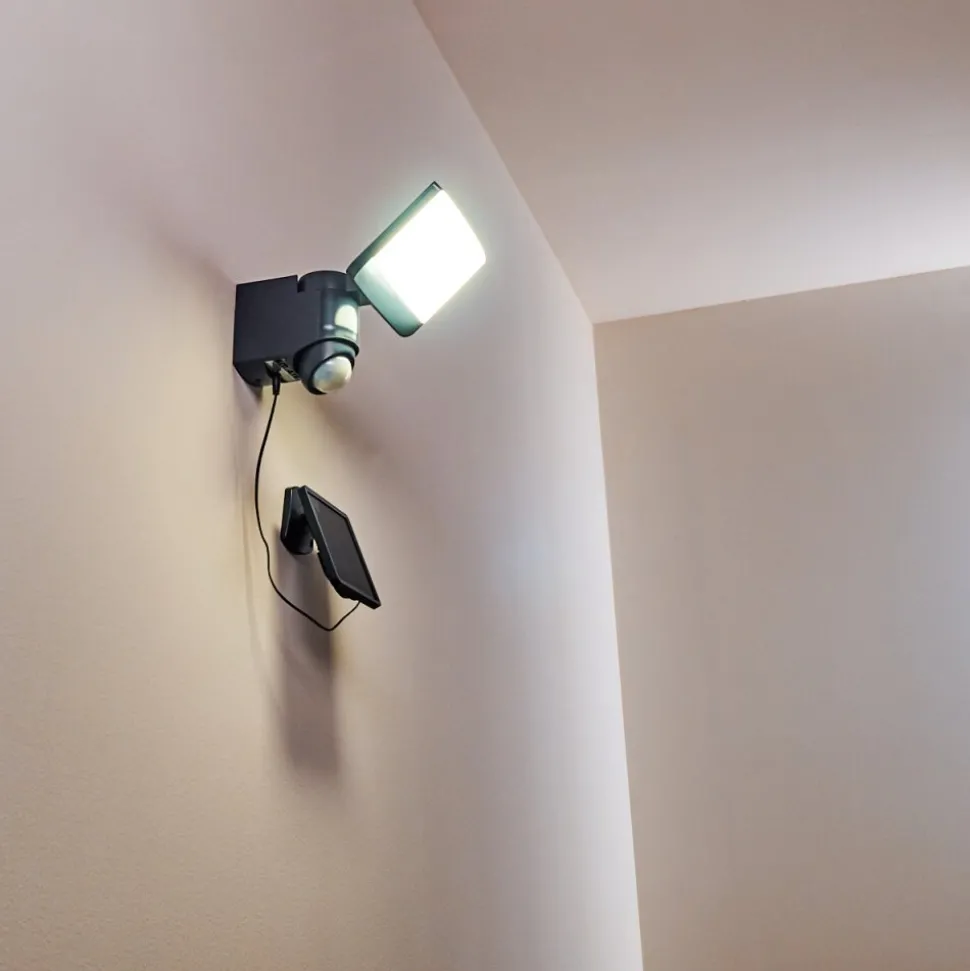 Applique Murale D'Exterieur Larvik Led Anthracite, 1 Lumiere, Detecteur De Mouvement