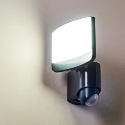Applique Murale D'Exterieur Larvik Led Anthracite, 1 Lumiere, Detecteur De Mouvement
