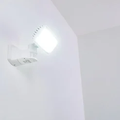 Applique Murale D'Exterieur Loit Led Blanc, 1 Lumiere, Detecteur De Mouvement