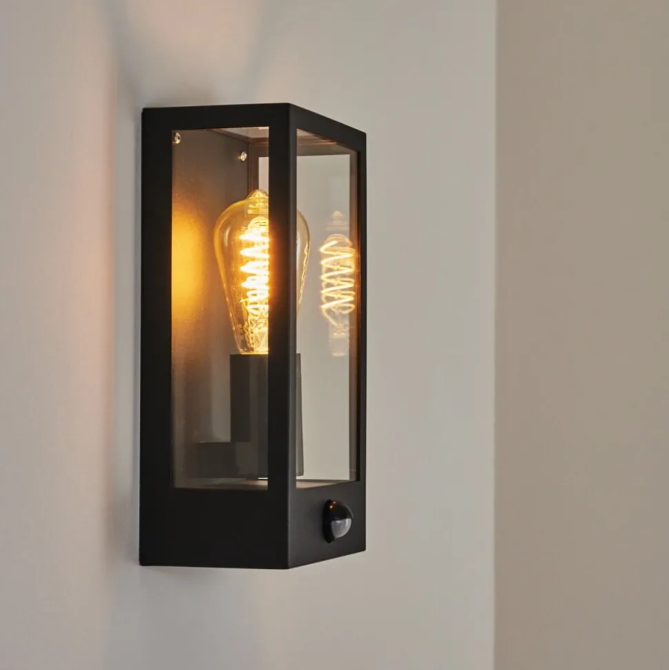 Applique Murale D'Exterieur Caudry Noir, 1 Lumiere, Detecteur De Mouvement