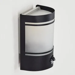 Applique Murale D'Exterieur Visnum Noir, Blanc, 1 Lumiere, Detecteur De Mouvement