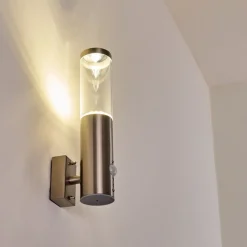 Applique Murale D'Exterieur Noreaz Led Acier Inoxydable, 1 Lumiere, Detecteur De Mouvement