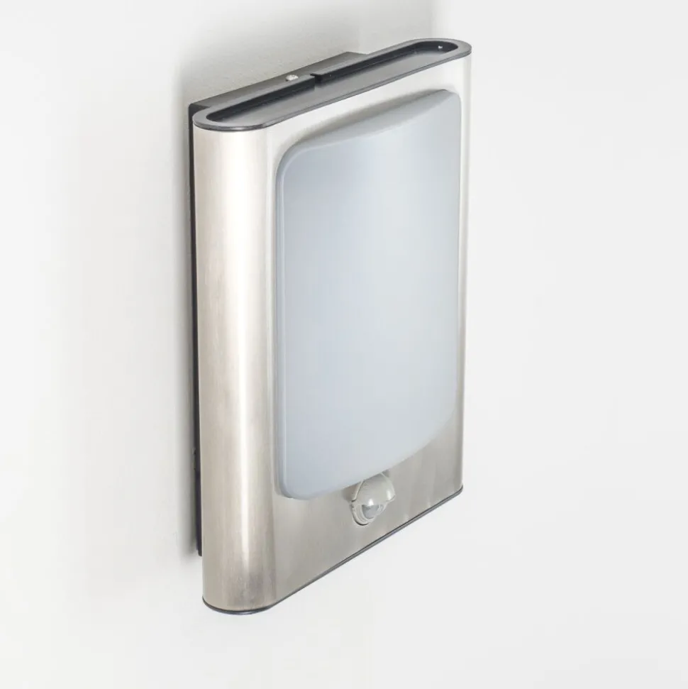 Applique Murale D'Exterieur Kimola Led Nickel Mat, 1 Lumiere, Detecteur De Mouvement