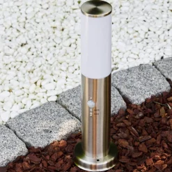 Borne D'Eclairage Caserta Acier Inoxydable, 1 Lumiere, Detecteur De Mouvement