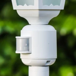 Lampadaire D'Exterieur Hongkong Frost Blanc, 1 Lumiere, Detecteur De Mouvement